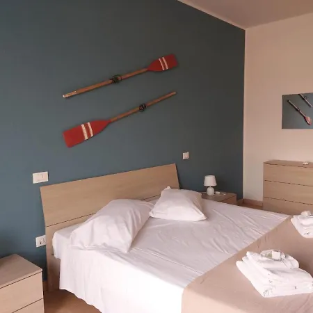 Apartament Pinetamare *