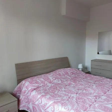 Apartment Pinetamare *