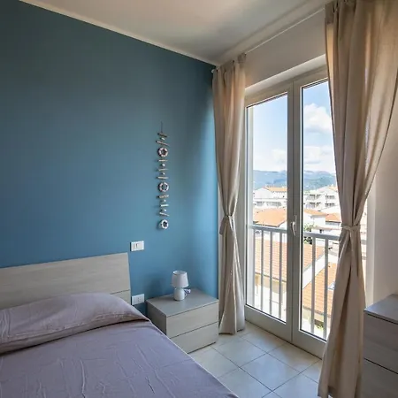 Pinetamare Apartament *